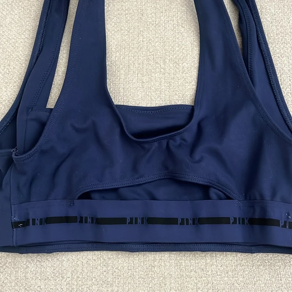 Ultimate square neck, sports bra, gym, yoga, sculpted neckline